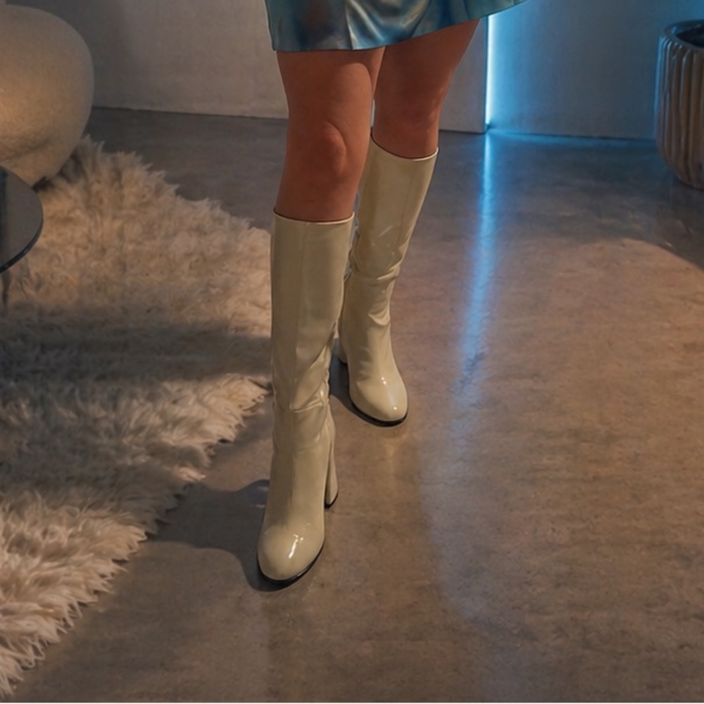 Women's Knee-High Cream Block Heel Boots